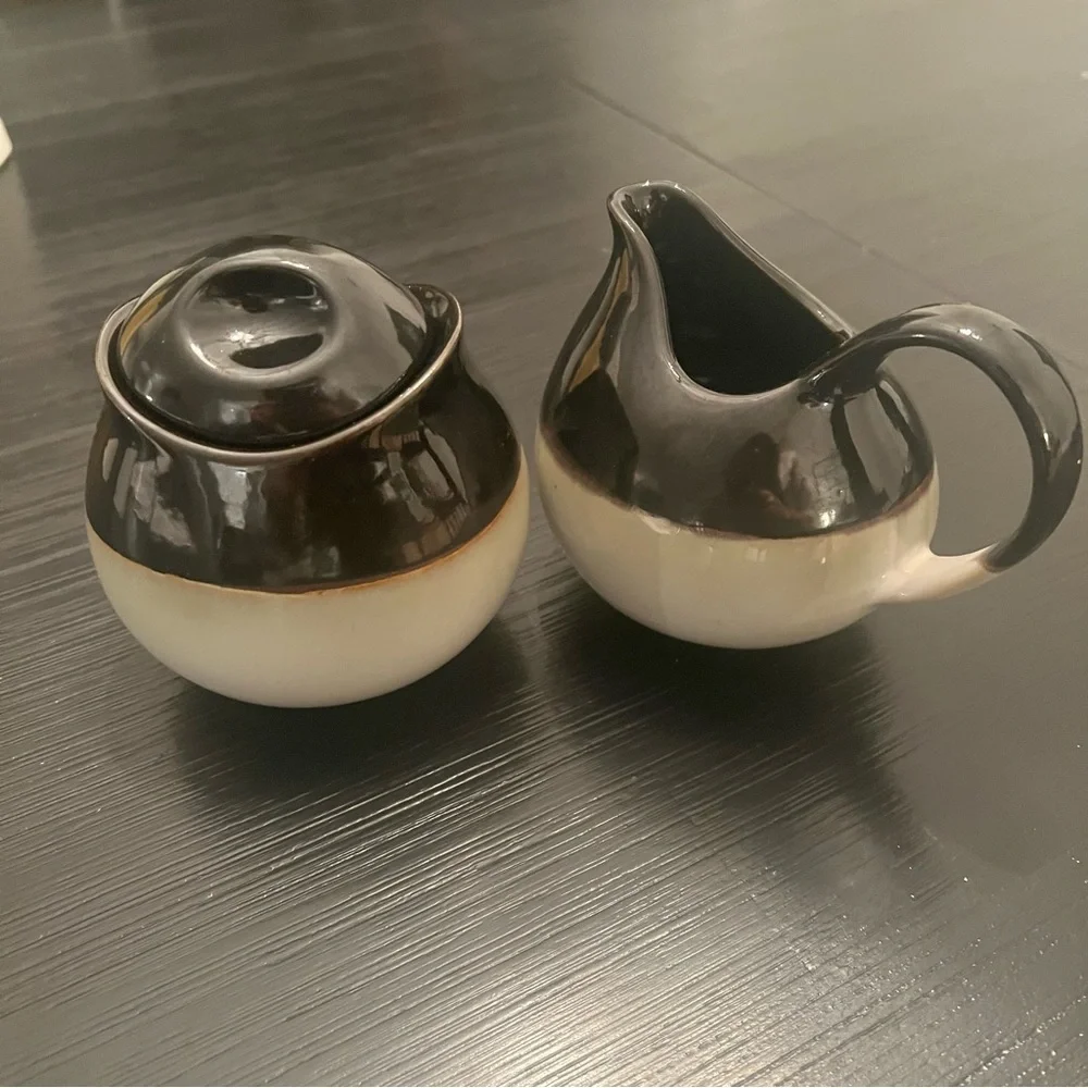 Sangho Nova Black 4932 Vintage two toned cream and sugar set brown and cream